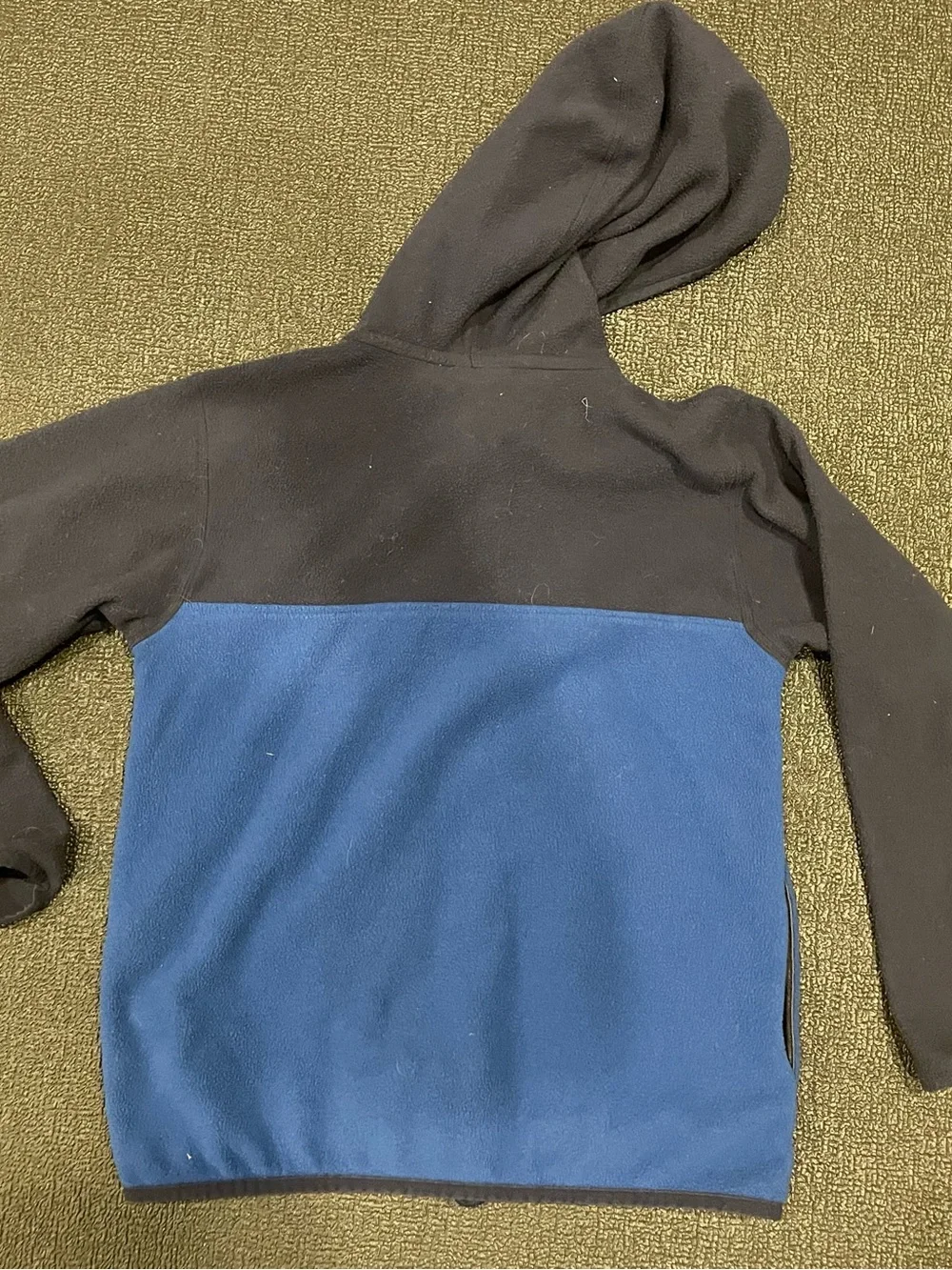 Children’s Patagonia Full Zip fleece jacket - Picture 3 of 3